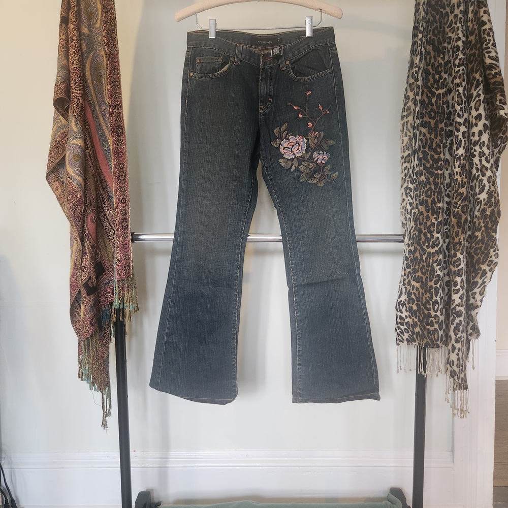 Embroidered Floral Women's Jeans